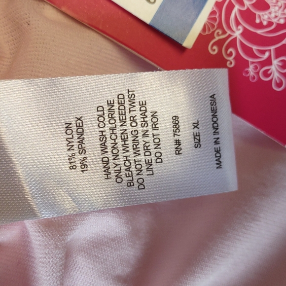 Hula Honey Leaf Breeze Lace Up High Neck Bikini Swim Top in Pink Multi XL - Picture 9 of 10